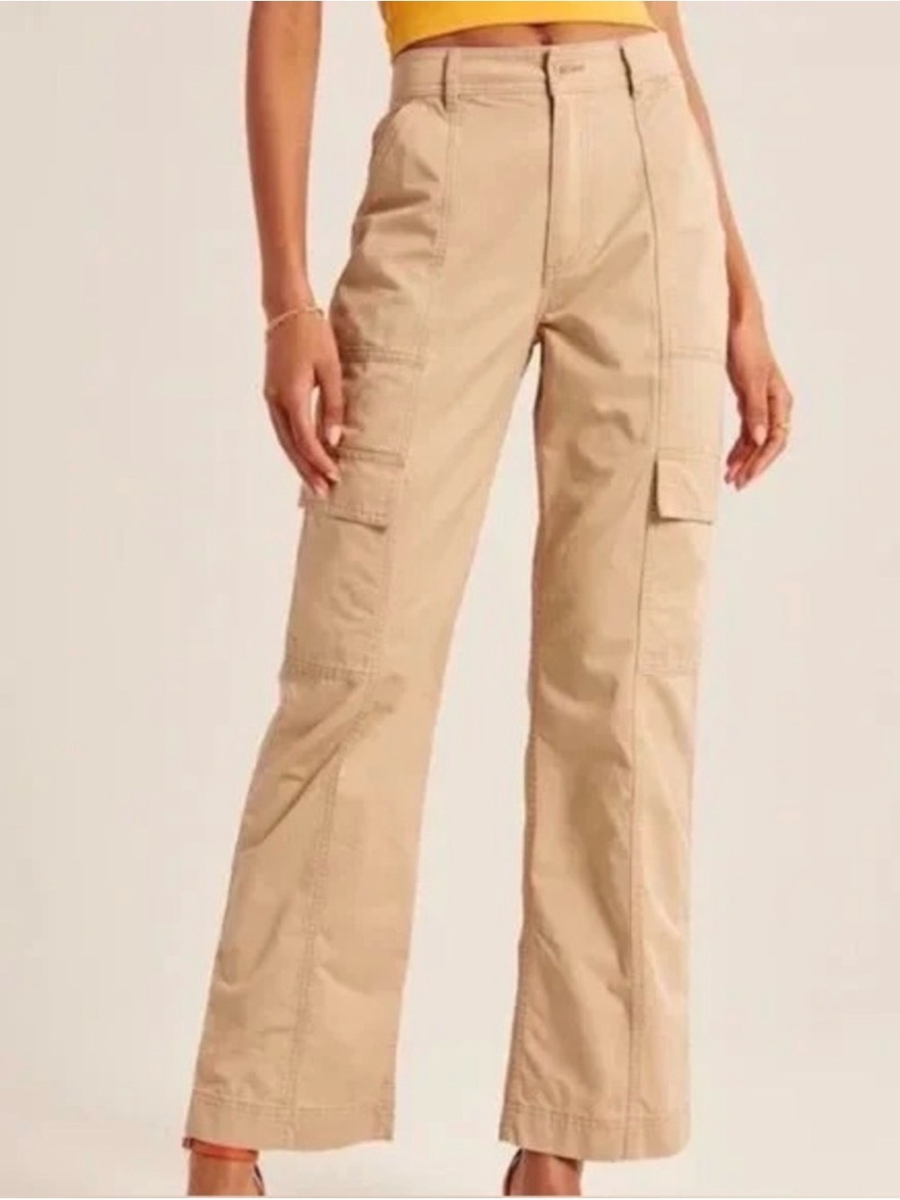 Abercrombie & Fitch Khaki Wide-Leg Cargo Pants